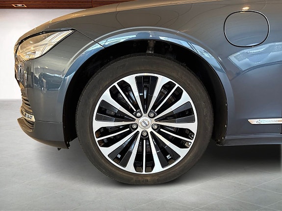 Volvo V90 9 of 14