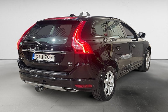 Volvo XC60 7 of 17