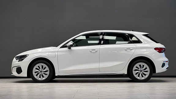 Audi A3 4 of 20