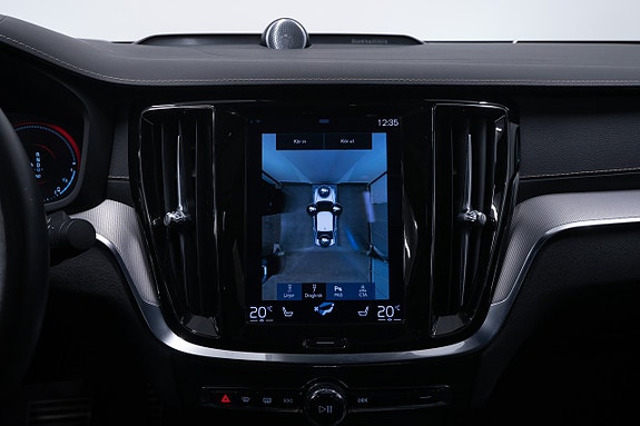 Volvo S60 22 of 26