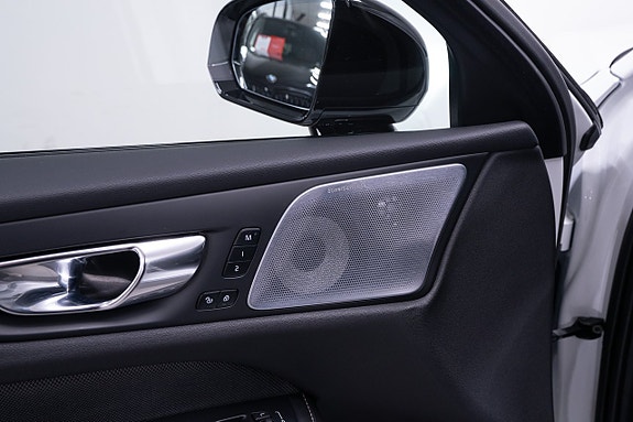 Volvo S60 10 of 26
