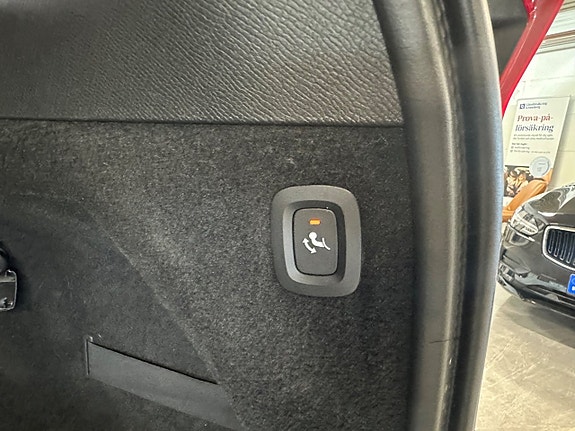 Volvo XC90 6 of 27