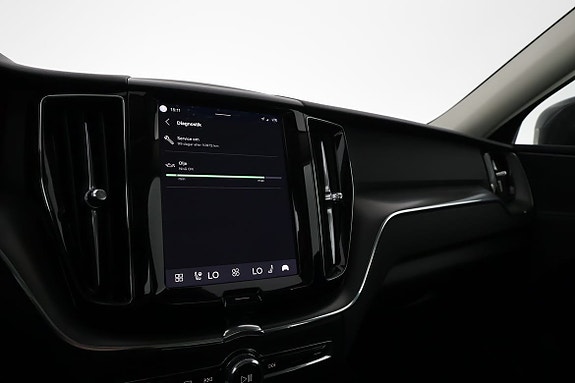 Volvo XC60 14 of 17