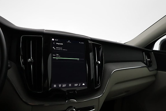 Volvo XC60 14 of 18
