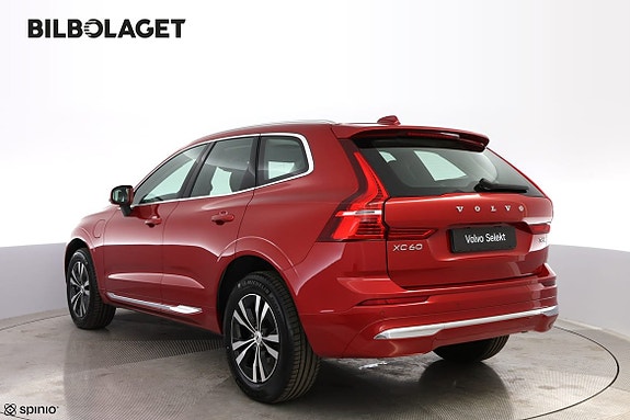 Volvo XC60 3 of 17