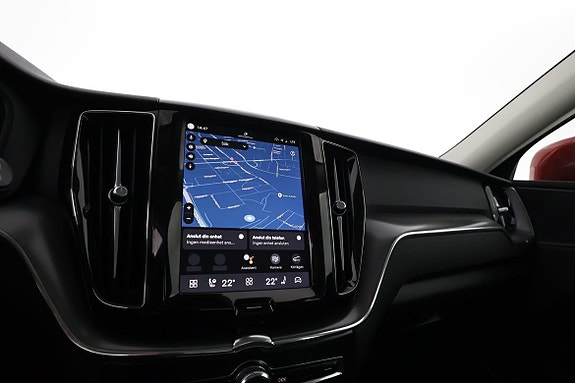 Volvo XC60 12 of 17