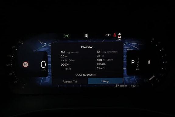 Volvo XC40 11 of 17