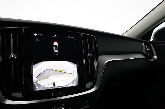 Volvo V60 13 of 18