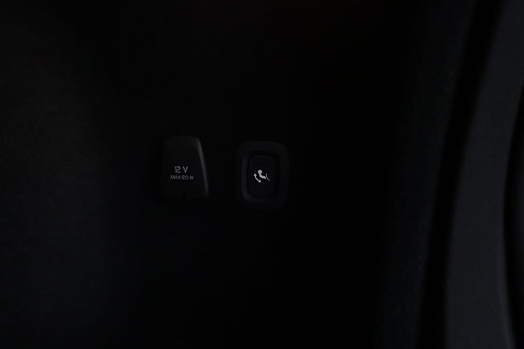 Volvo V60 16 of 18