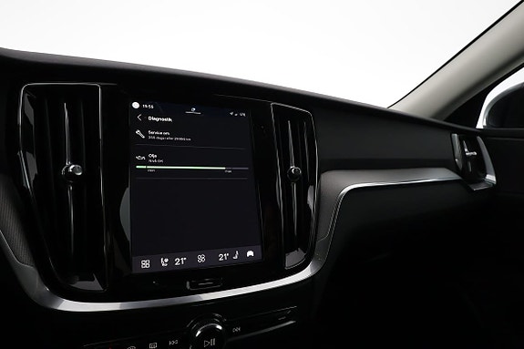 Volvo V60 14 of 18