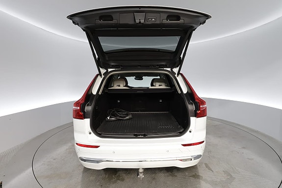 Volvo XC60 16 of 18