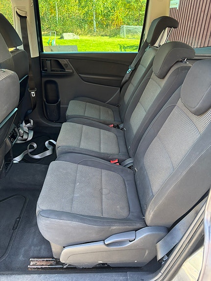 Volkswagen Sharan 16 of 23