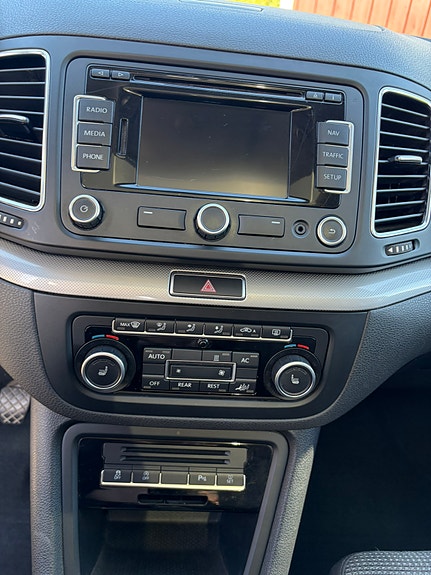 Volkswagen Sharan 19 of 23