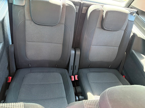 Volkswagen Sharan 14 of 23