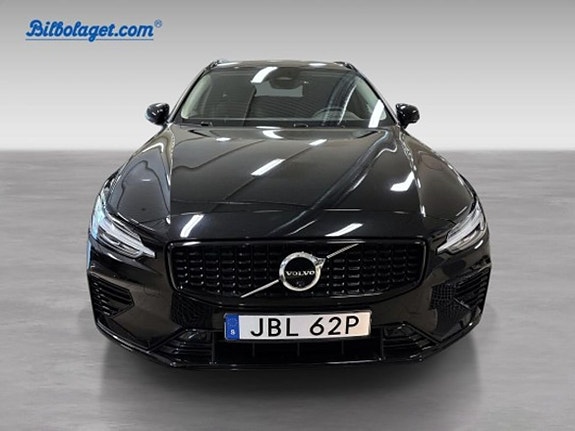 Volvo V60 2 of 18