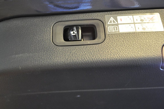Mercedes-Benz C300 de 18 of 18