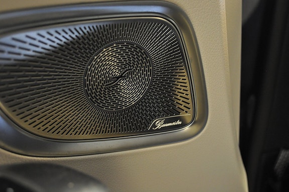 Mercedes-Benz C300 de 12 of 18