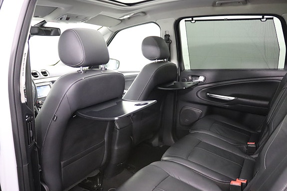 Ford S-MAX 26 of 30