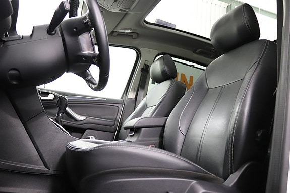 Ford S-MAX 13 of 30