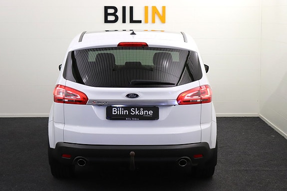 Ford S-MAX 8 of 30