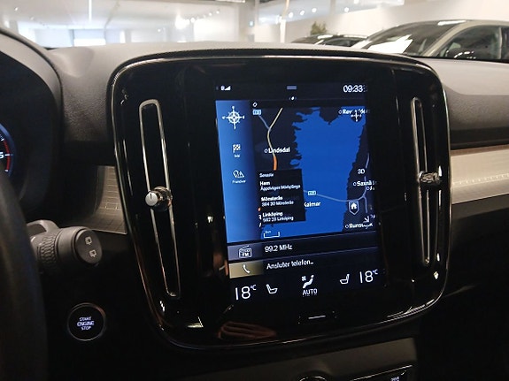 Volvo XC40 13 of 14