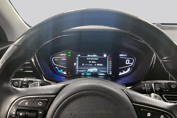Kia Niro 10 of 14