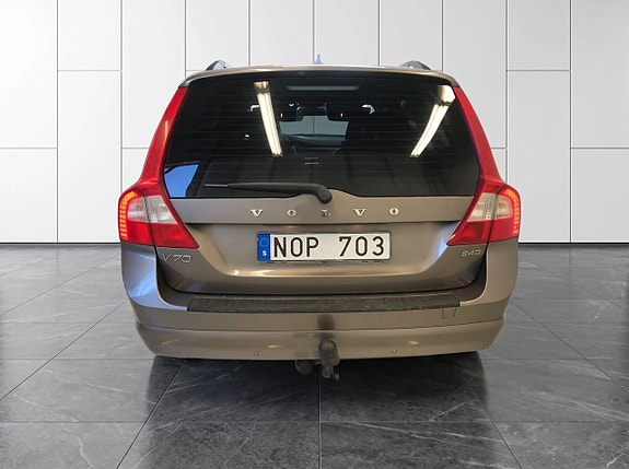 Volvo V70 5 of 20