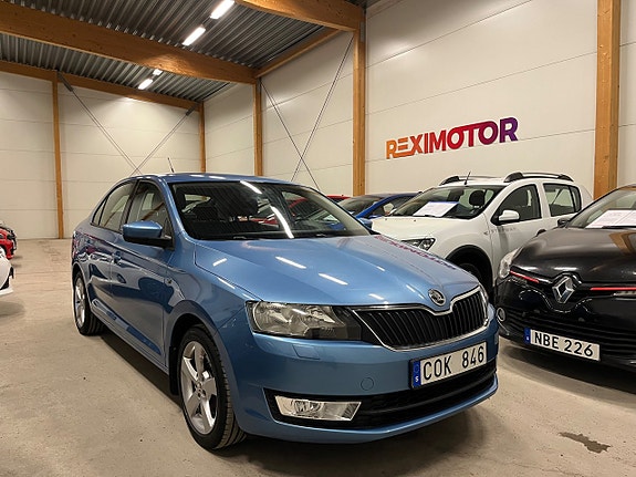 Skoda Rapid 2 of 15