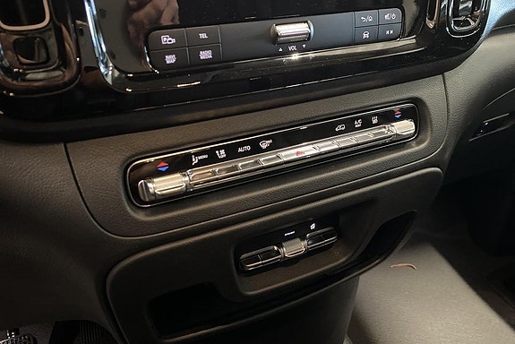 Mercedes-Benz Vito 119 13 of 16