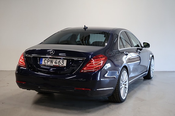 Mercedes-Benz S350 d 8 of 30