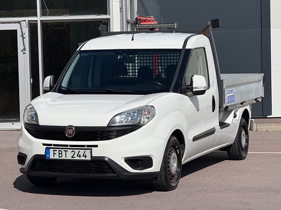 Fiat Doblo 2 of 27
