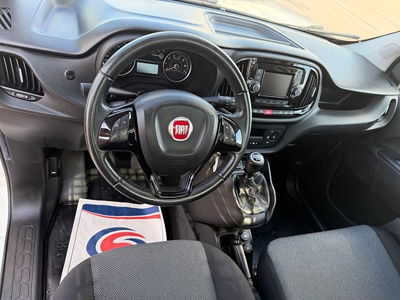 Fiat Doblo 16 of 27