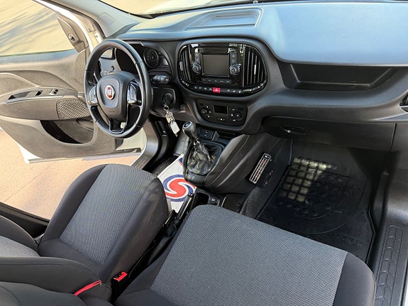 Fiat Doblo 19 of 27