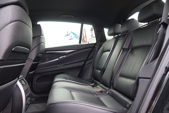 BMW 530d 12 of 23