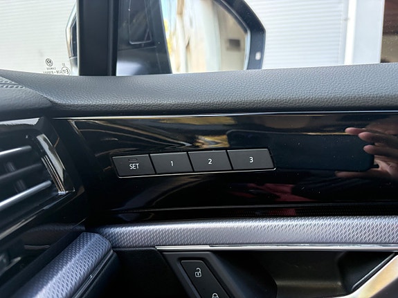 Volkswagen Touareg 11 of 15