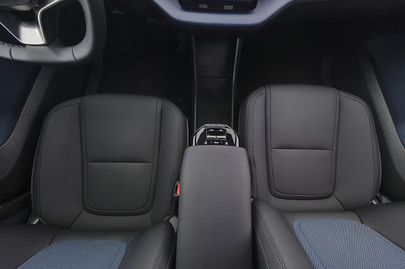 Volvo EX30 9 of 18