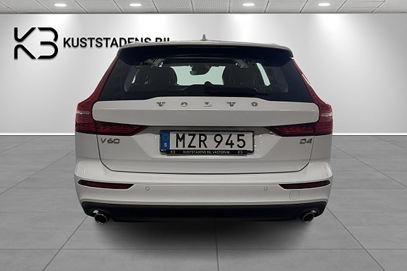 Volvo V60 4 of 27