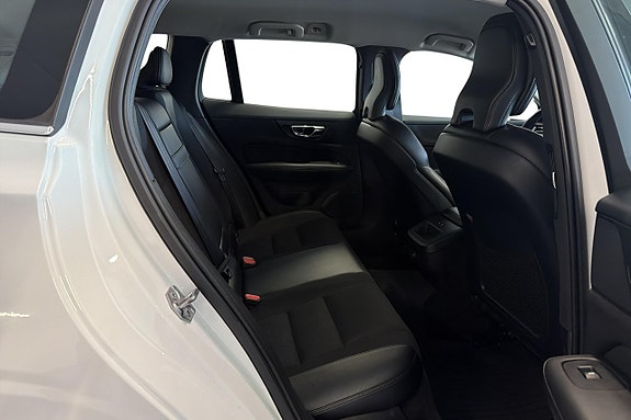Volvo V60 26 of 27