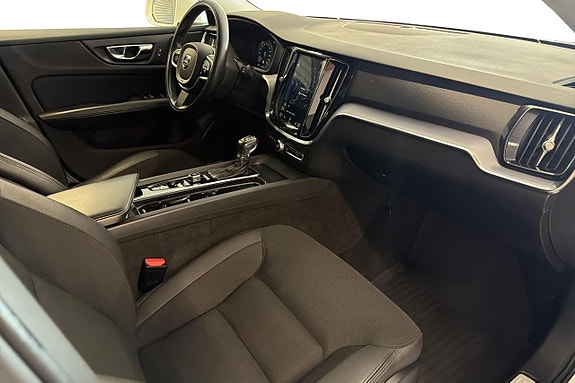 Volvo V60 17 of 27