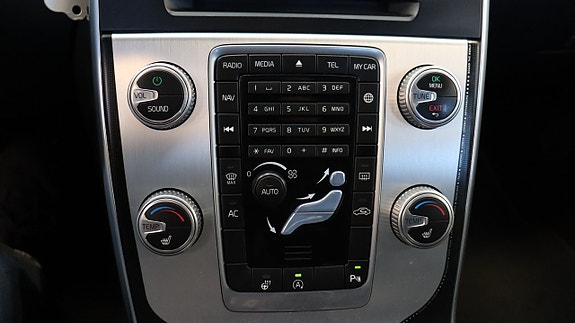Volvo V60 17 of 17