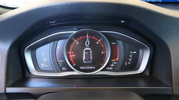 Volvo V60 13 of 17