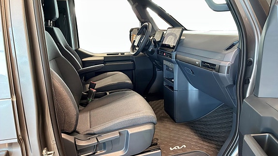Kia PV5 3 of 18