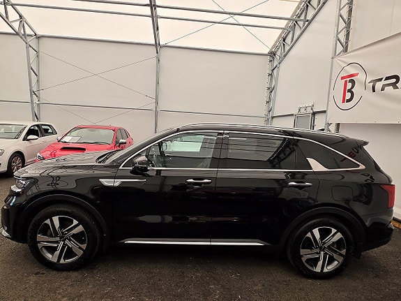 Kia Sorento 8 of 30