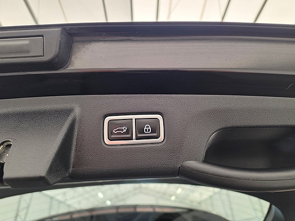 Kia Sorento 6 of 30