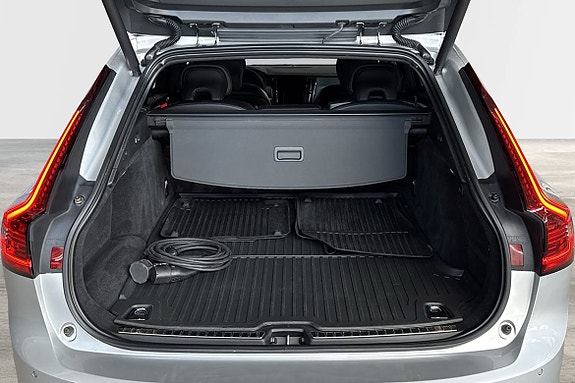 Volvo V90 14 of 25