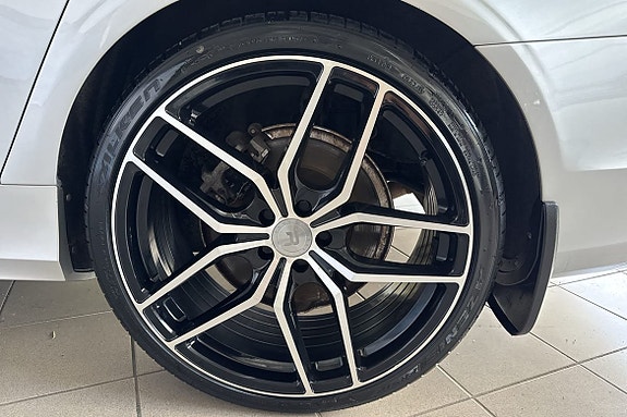 Volvo V90 24 of 25