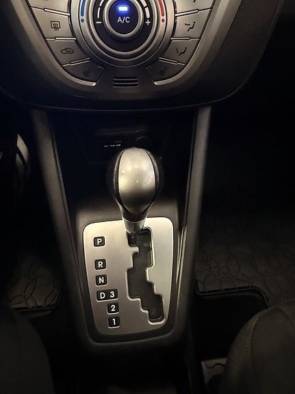 Hyundai ix20 17 of 19