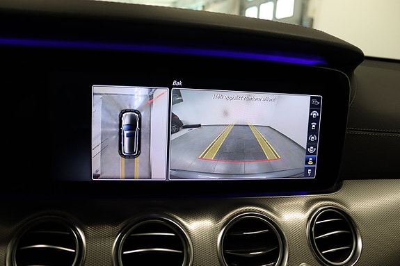 Mercedes-Benz E220 15 of 25