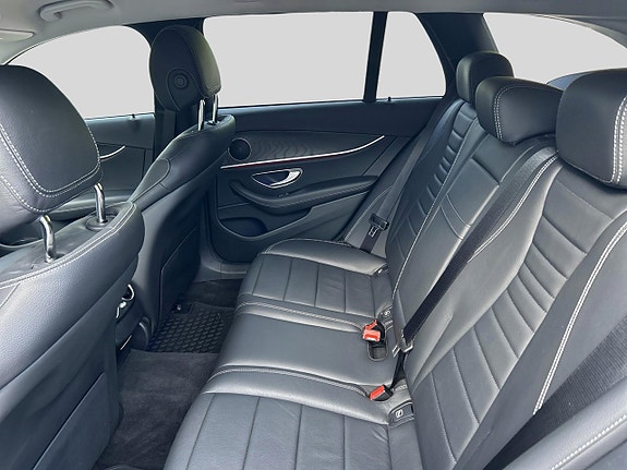 Mercedes-Benz E220 d 10 of 14