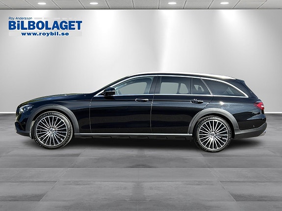 Mercedes-Benz E220 d 2 of 14